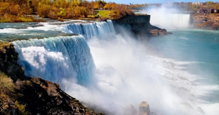 See the famous Niagara Falls with Musement from the shore and from the  water while on a cruise. | musement